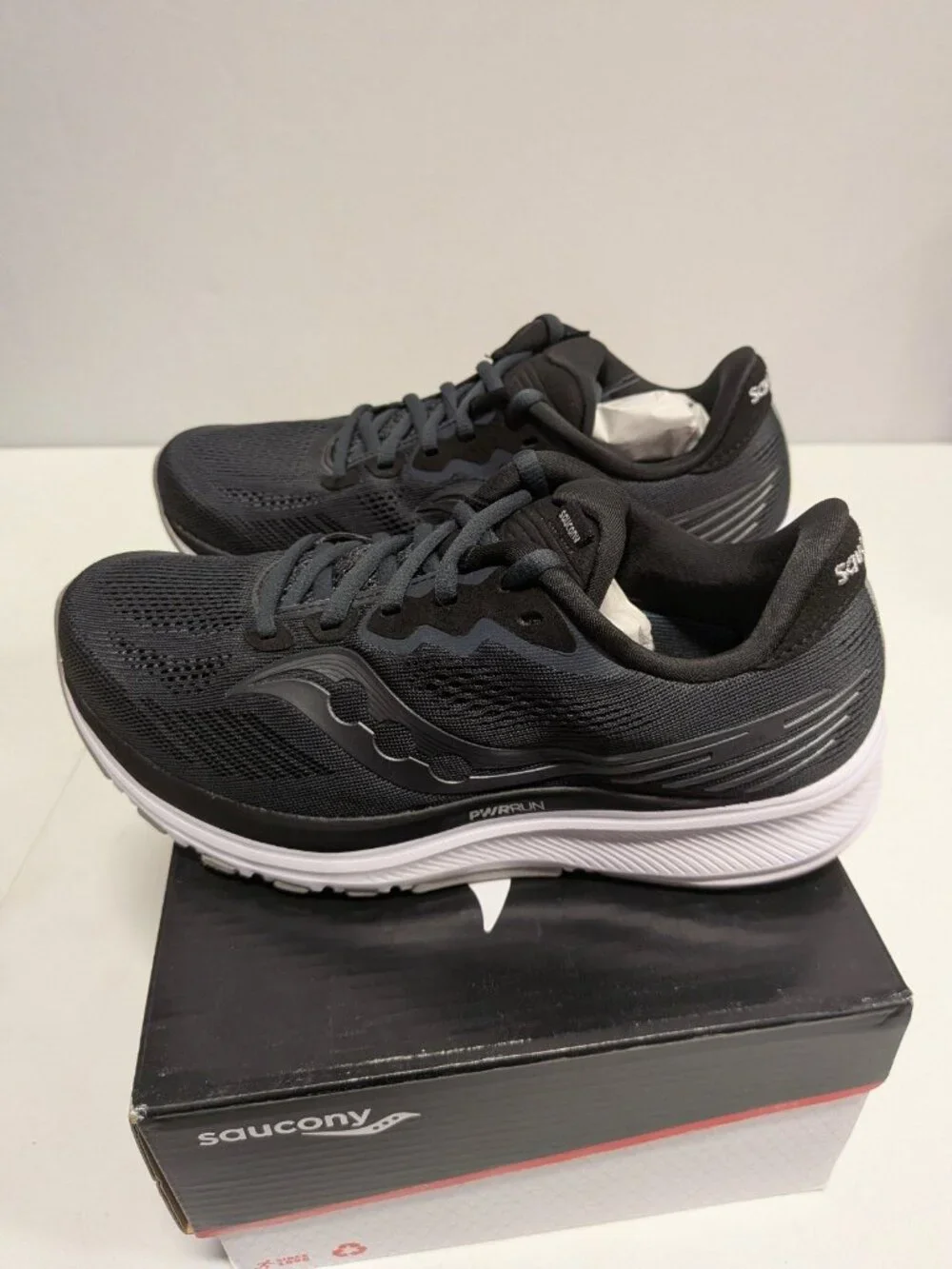 SAUCONY Womens Ride 14 Running Shoes US Size 7.5